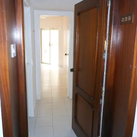1a Linea Playa Com Piscina Aparthotel